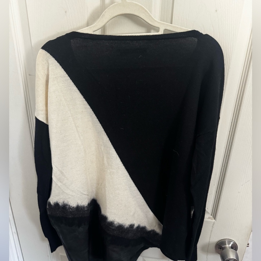 ALICE + OLIVIA Black and Ivory Wool & Genuine Leather Combo Top - Large - Picture 5 of 8